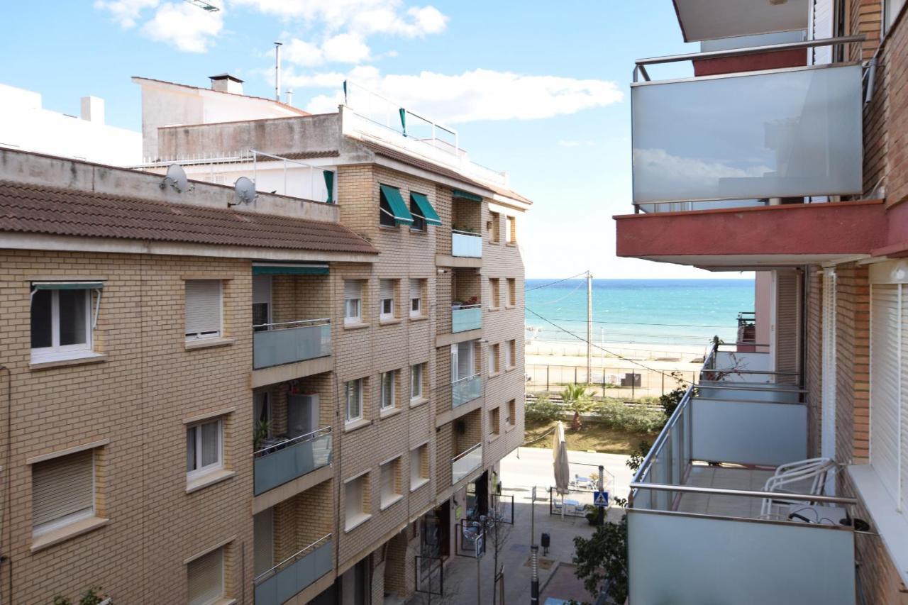 Homeholidaysrentals Atico Ocean Pineda de Mar Buitenkant foto